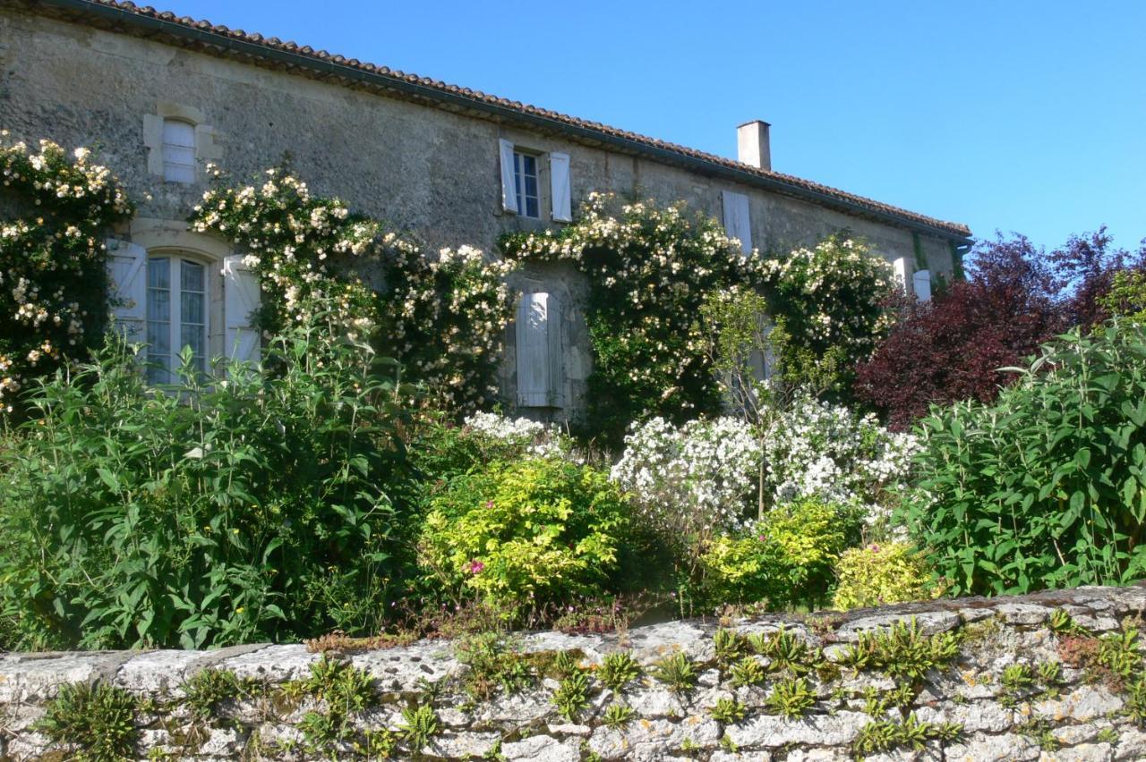 La Maisou-Pastel Et Fleur Serignac  ภายนอก รูปภาพ